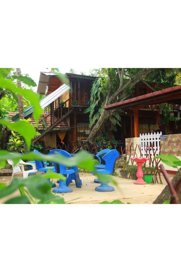 Dinu'S Resort Talaramba Esterno foto