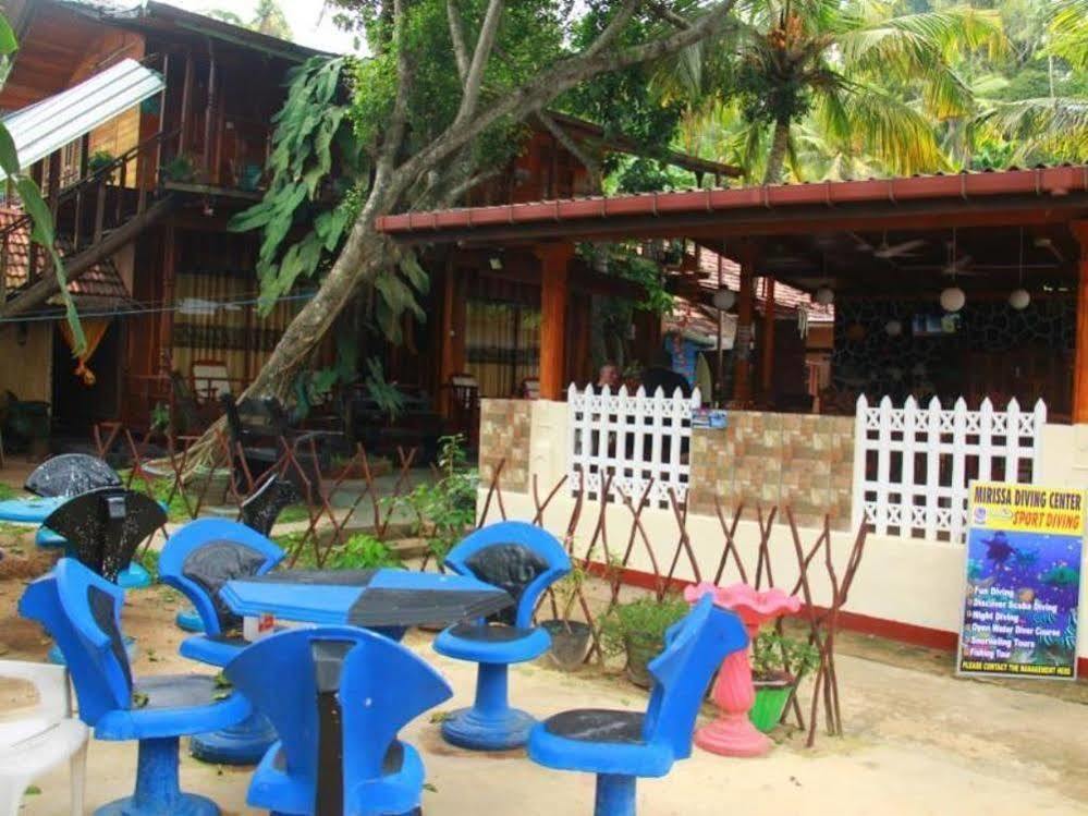 Dinu'S Resort Talaramba Esterno foto